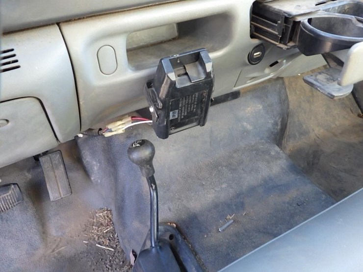 2004-ford-f550-image-21