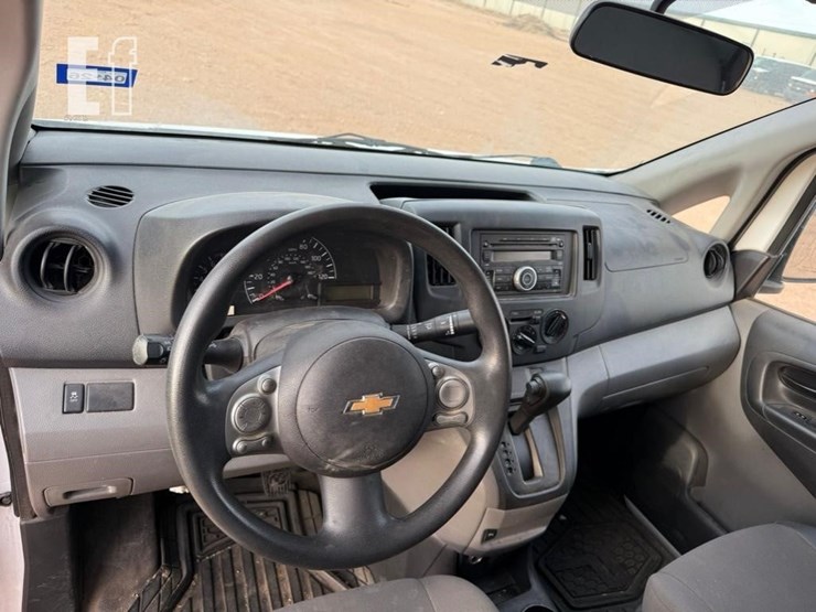 2017-chevrolet-city-express-image-13