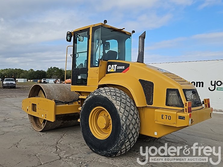 2007-caterpillar-cs-563e-image-4