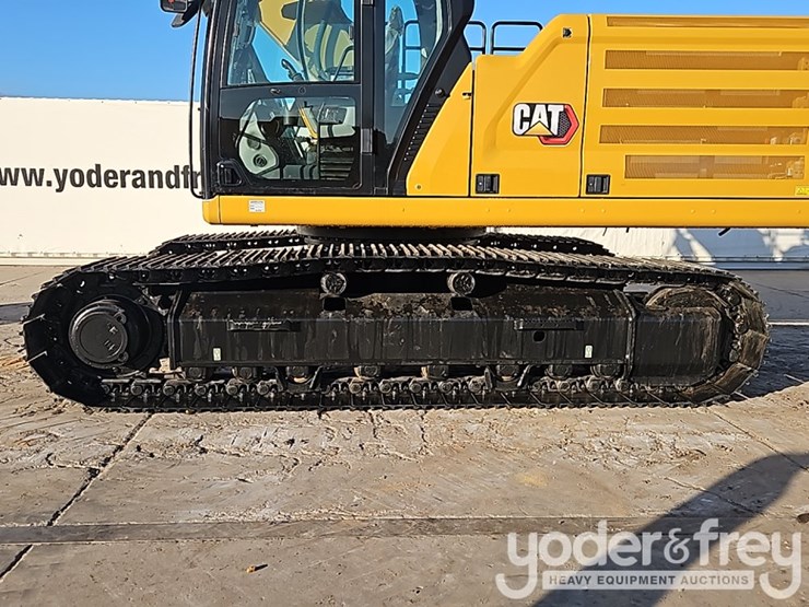 2023-caterpillar-340-image-20