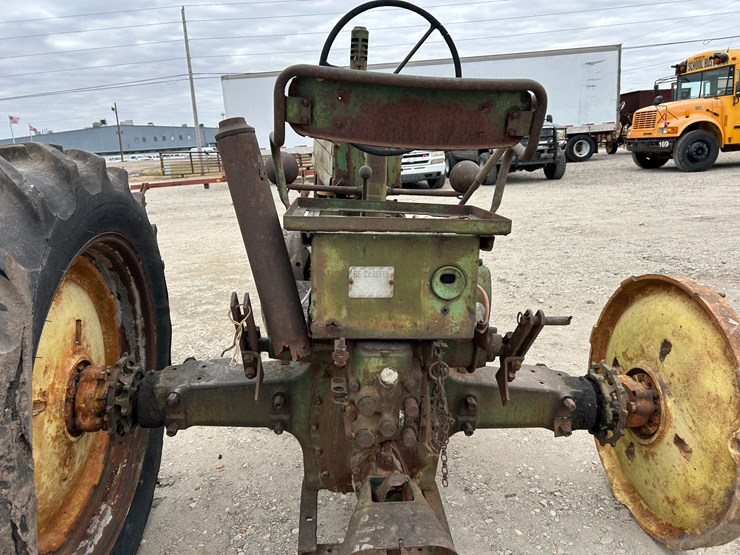 1950-john-deere-a-image-3