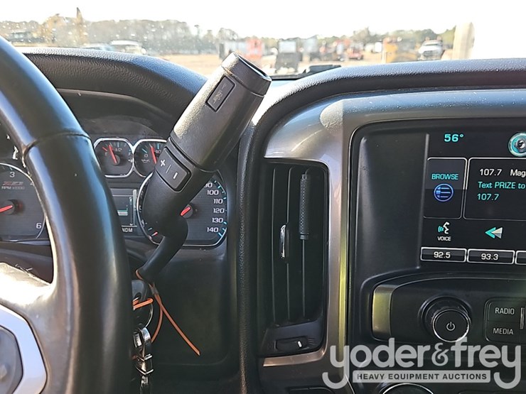 2015-chevrolet-silverado-1500-image-28