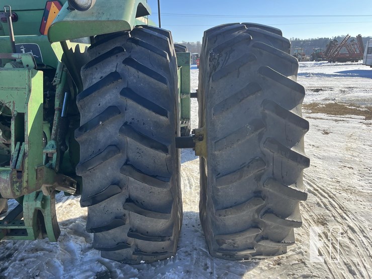 john-deere-8640-image-12