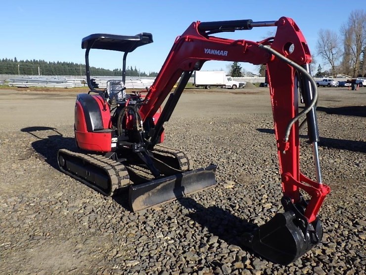 yanmar-vio35-2-image-2