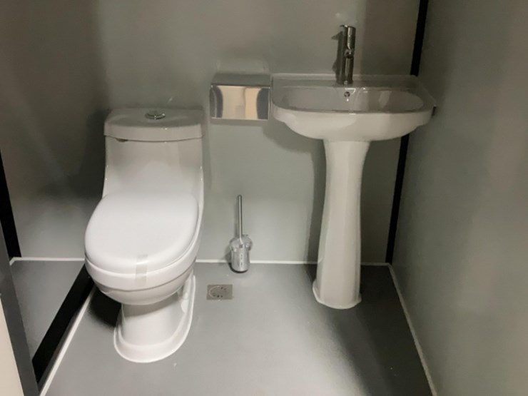 (inv.53039)-new-unused-kj-k1522-heavy-duty-portable-restroom-with-shower,-sink,-toilet,-vent-fan-image-2