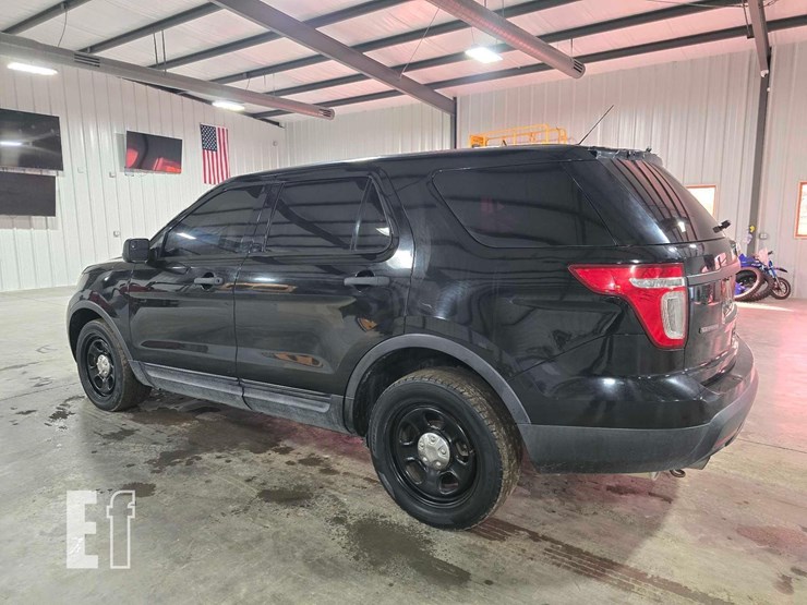 2014-ford-explorer-image-4