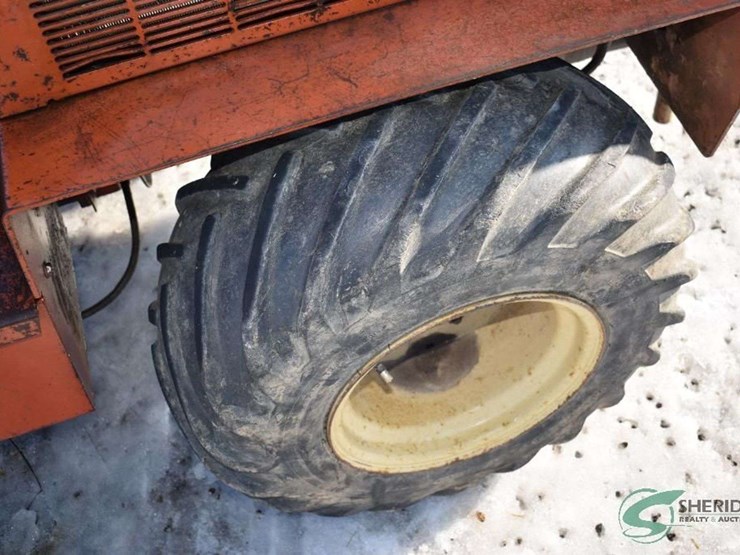 ditch-witch-350sx-image-5