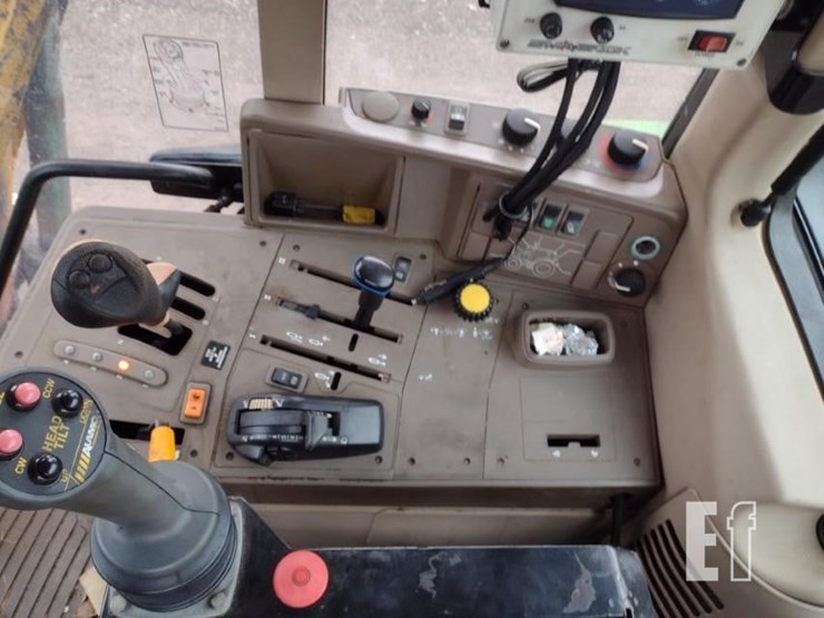 2010-john-deere-7130-image-11