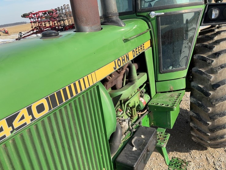 1980-john-deere-4440-image-16