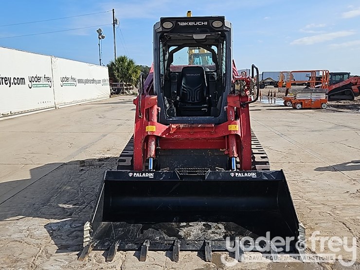 2017-takeuchi-tl12v2-image-13