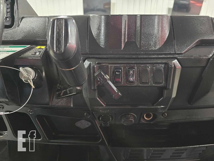 2022-polaris-pro-xd-fs-diesel-crew-image-16