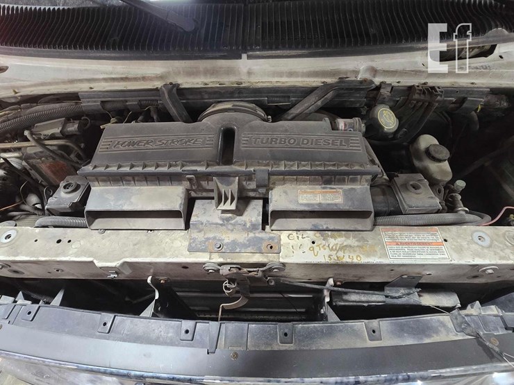 1996-ford-e350-image-31