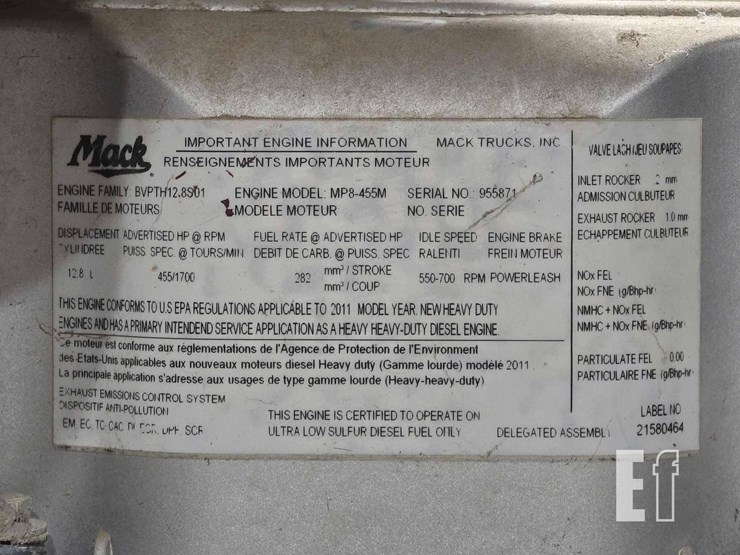 2012-mack-granite-gu713-image-30