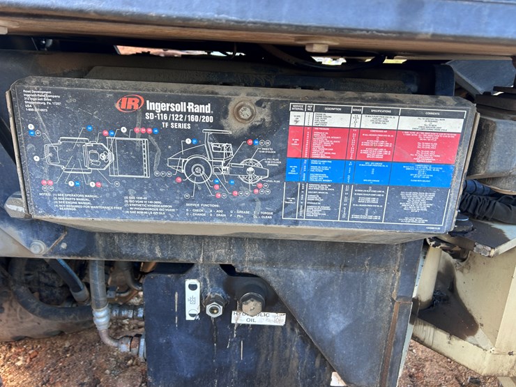 #2199-•-ingersoll-rand-sd-16dx-single-drum-roller-compactor-image-31