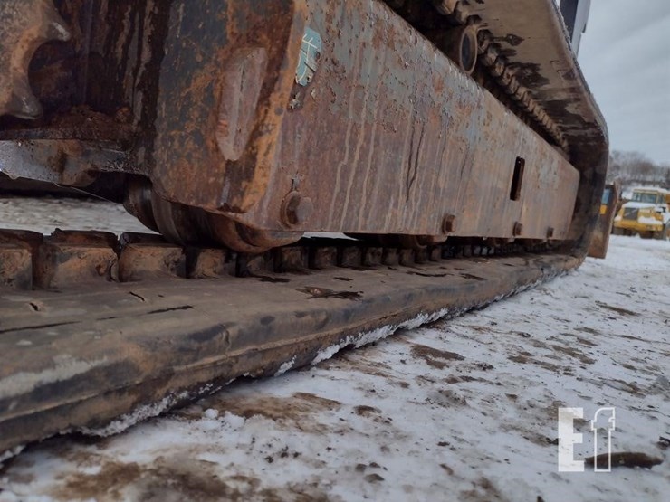 2016-deere-35g-image-38