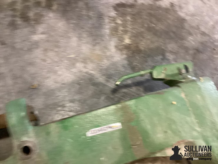 john-deere-quick-hitch-image-12