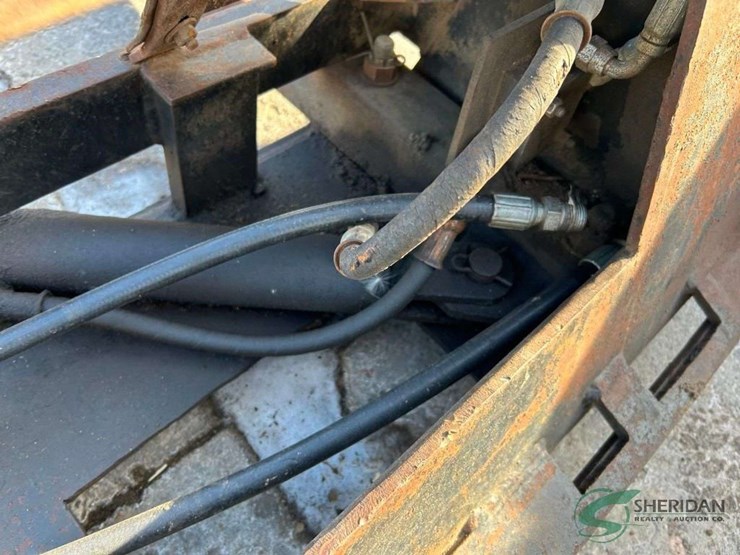 landscape-tree-ball-forks-for-skid-steer-image-8