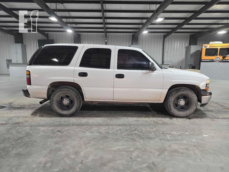 2006-chevrolet-tahoe-image-6