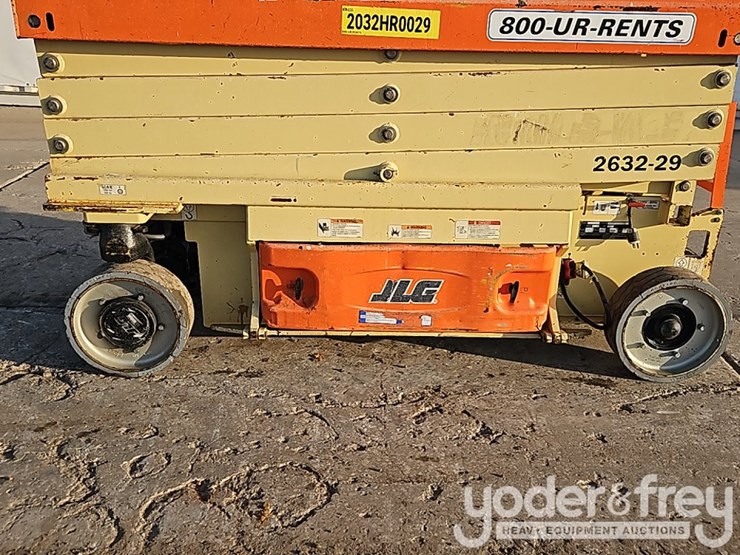 2016-jlg-2632es-image-9