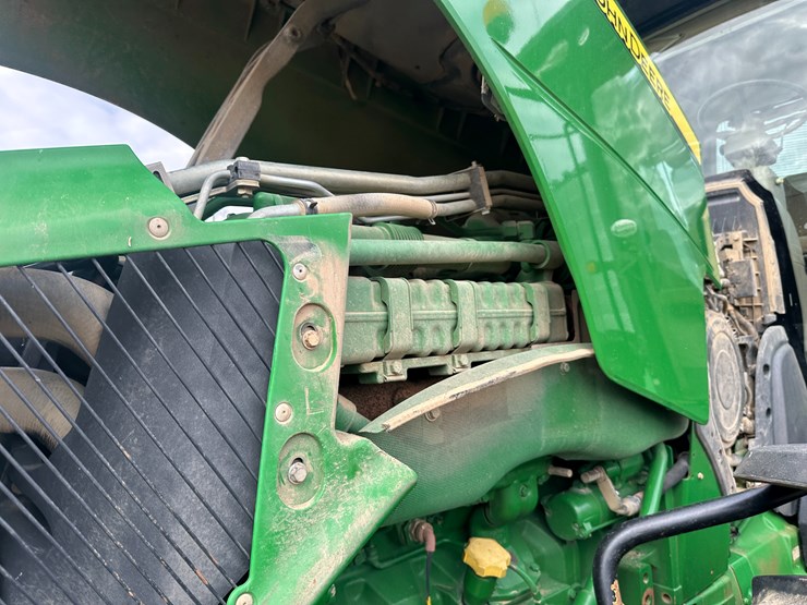 2010-john-deere-8345r-image-54
