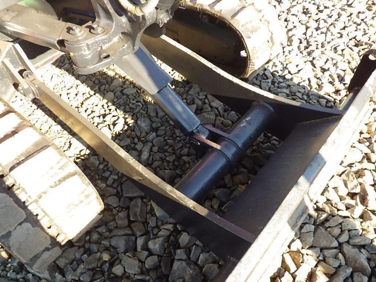 yanmar-vio35-2-image-25