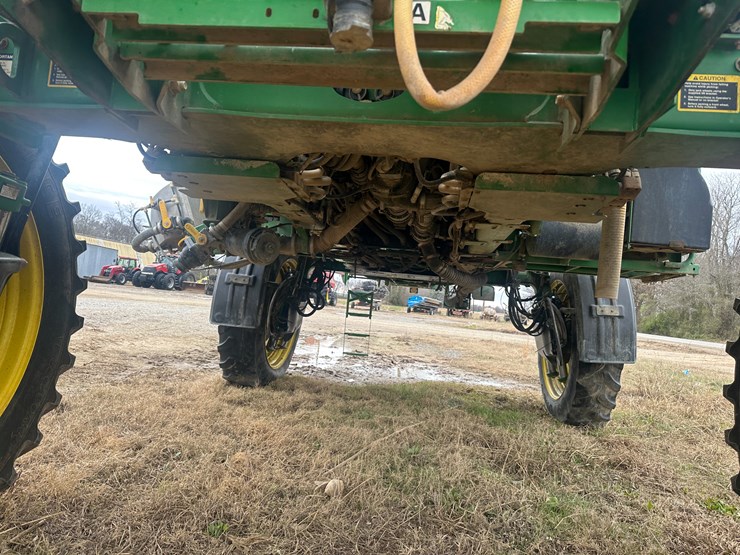 2014-john-deere-r4038-image-19