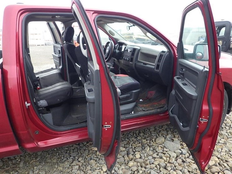 2011-dodge-ram-1500-image-12