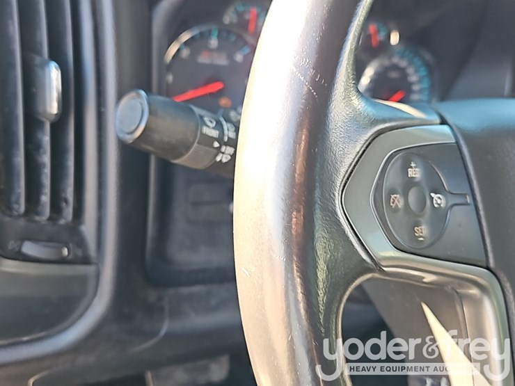 2015-chevrolet-silverado-1500-image-29