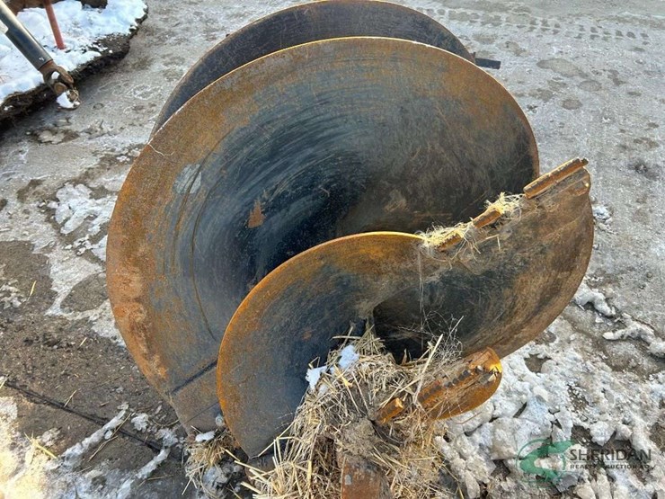 bobcat-auger-power-head-with-large-bit-image-5