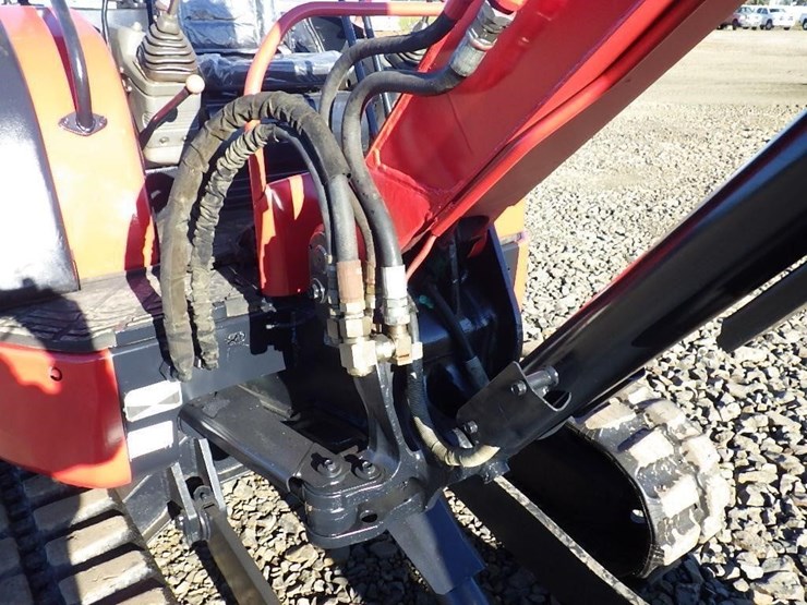 yanmar-vio35-2-image-24