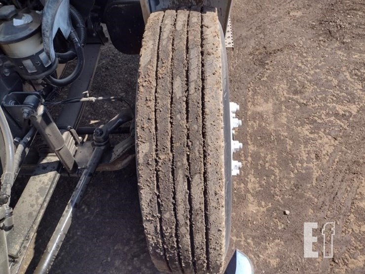 ford-f750-xl-image-24