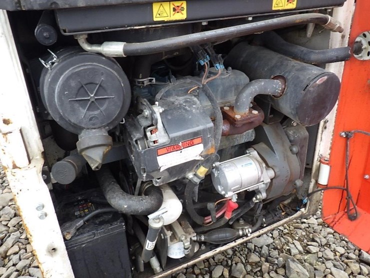 2020-bobcat-s70-image-10