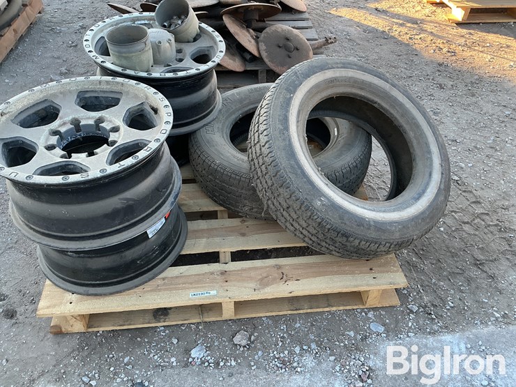 ultra-motorsports-17x9-aluminum-8-bolt-rims-image-8