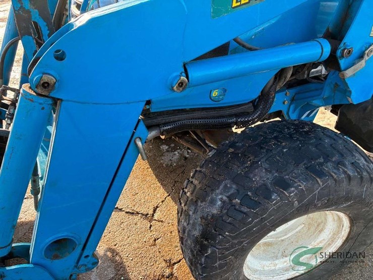 ls-xr4755h-loader-tractor-showing-3660-hours-image-6