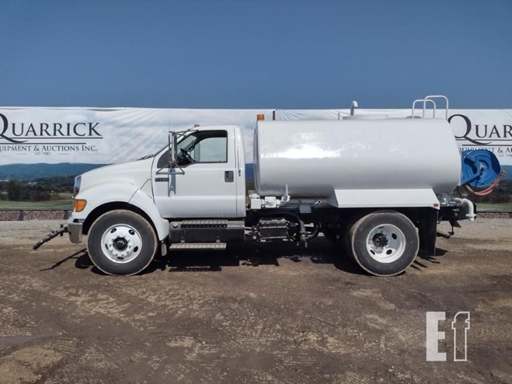 ford-f750-xl-image-1