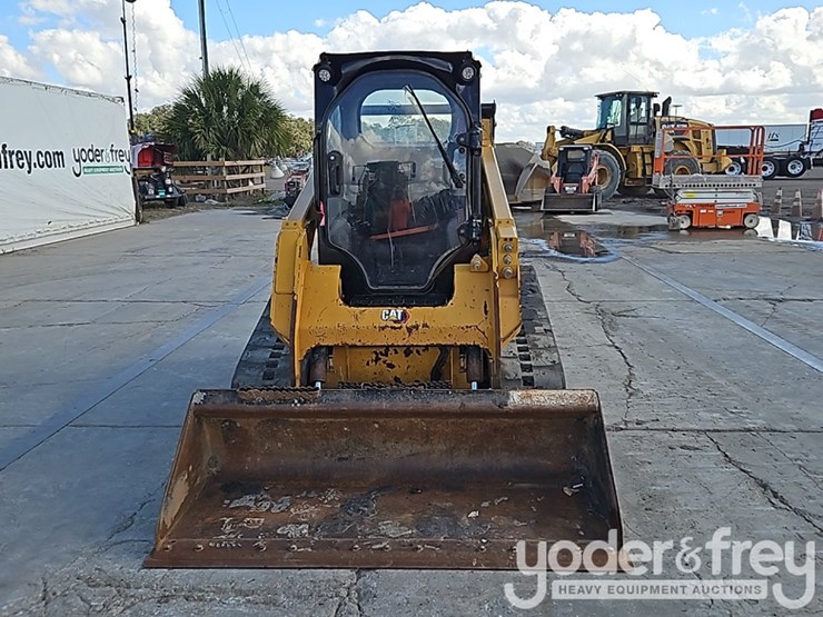 2020-caterpillar-259d3-image-14