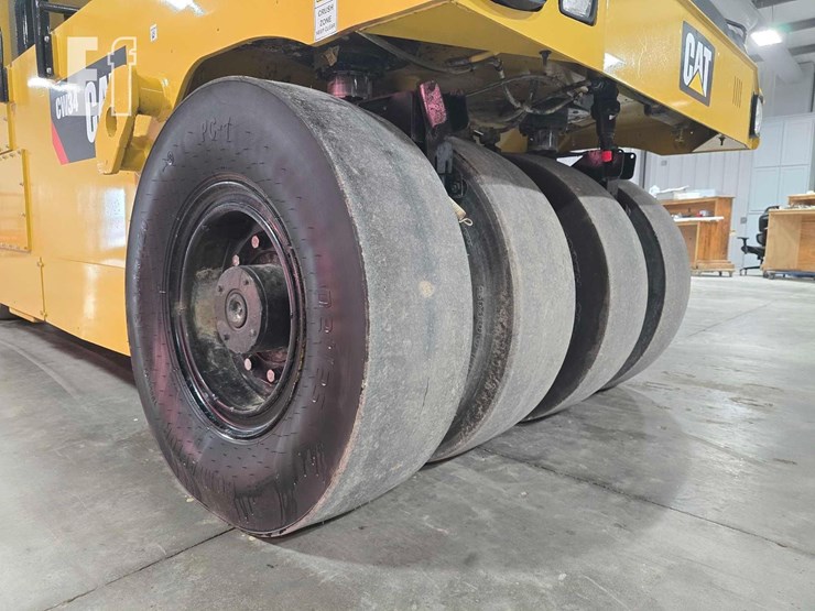 2016-caterpillar-cw34-image-20