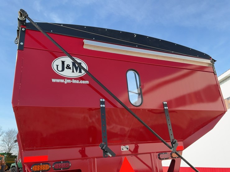 j&m-555-gravity-wagon-image-33