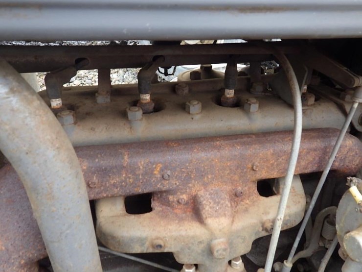 ford-tractor-image-16