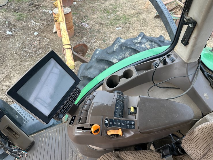 2010-john-deere-8345r-image-68