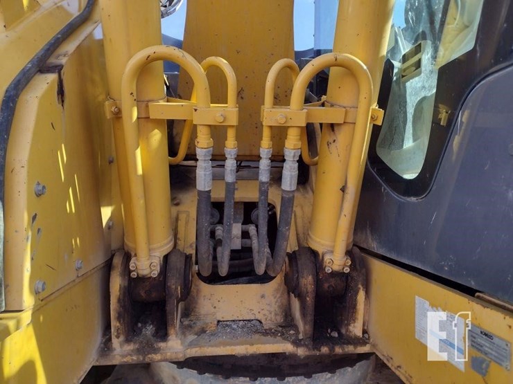 kobelco-sk230sr-lc-5-image-21