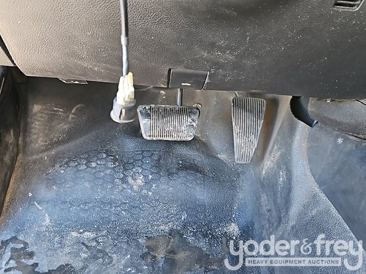 2014-dodge-ram-2500-image-30