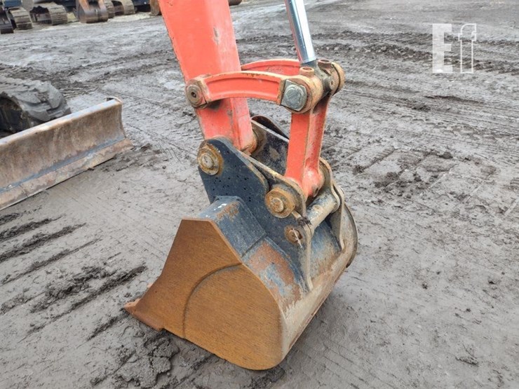 kubota-kx057-5-image-17