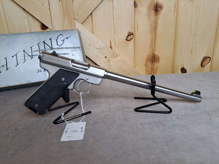 amt-.22-lr-semiauto-pistol-image-10