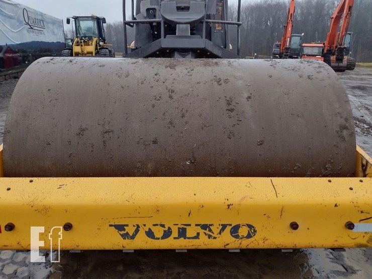 2014-volvo-sd115-image-18