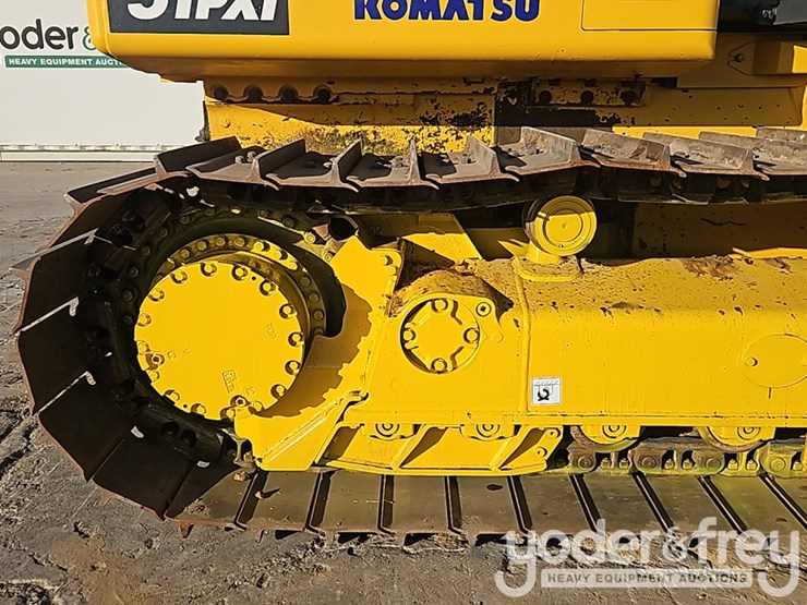 2023-komatsu-d51pxi-24-image-9