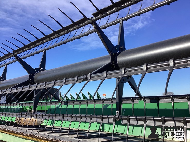 2015-john-deere-635-image-9