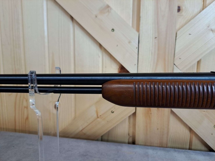 remington-fieldmaster-572-.22-lr-pump-rifle-image-7