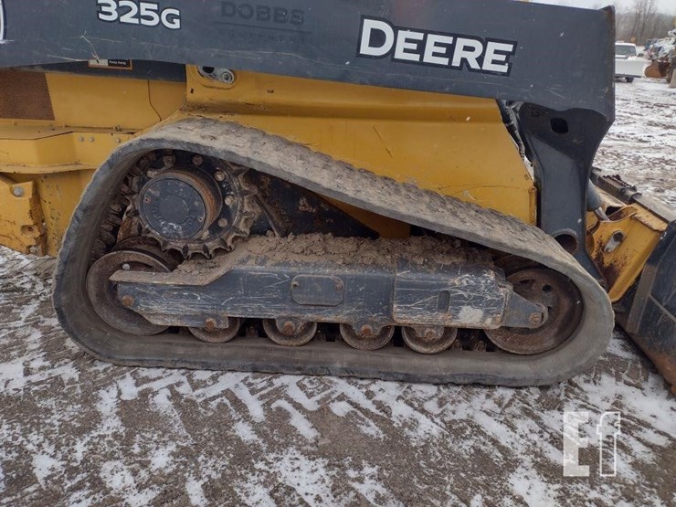 2021-deere-325g-image-27