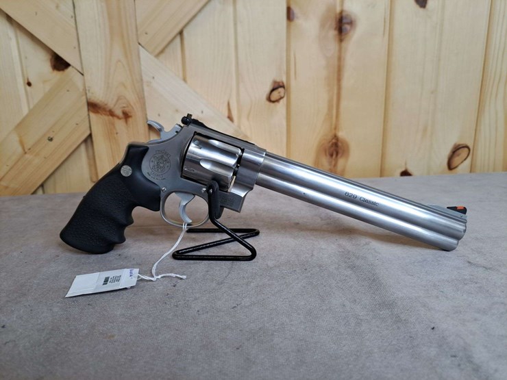 smith-&-wesson-model-629-classic-.44-magnum-da-revolver-image-25